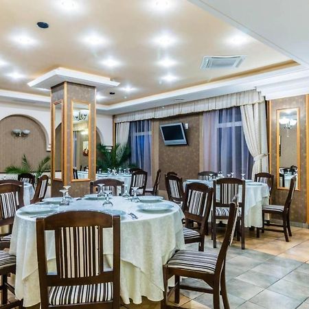 Hotel Fantanita Craiesei Făgăraş Esterno foto